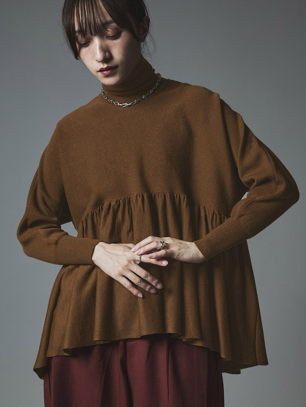 トップス《ウールミックスライトニットペプラムトップス》全4色